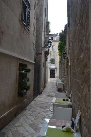 Апартаменты Apartmani Art Karampana Котор Апартаменты с балконом-13