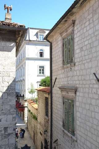 Апартаменты Apartmani Art Karampana Котор Улучшенный номер-студио-1