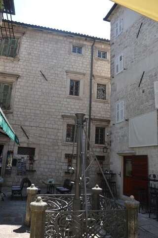 Апартаменты Apartmani Art Karampana Котор Номер-студио Делюкс-37